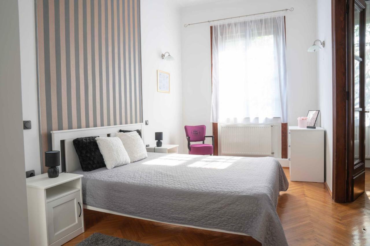 Katus Apartman Apartment Eger Exterior foto
